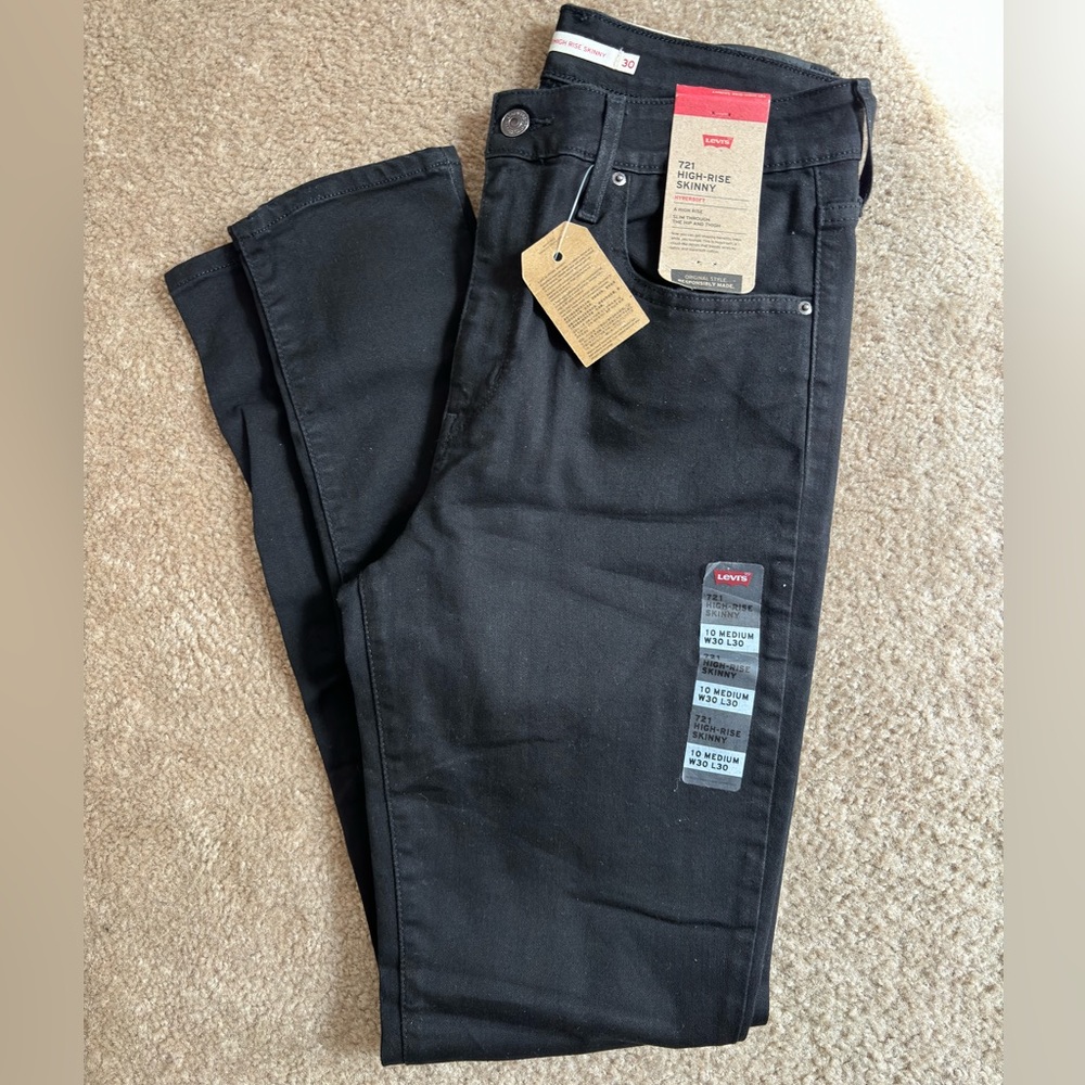Levi’s  721 High Raise Skinny Jeans